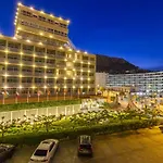 Panorama Hotel 4*